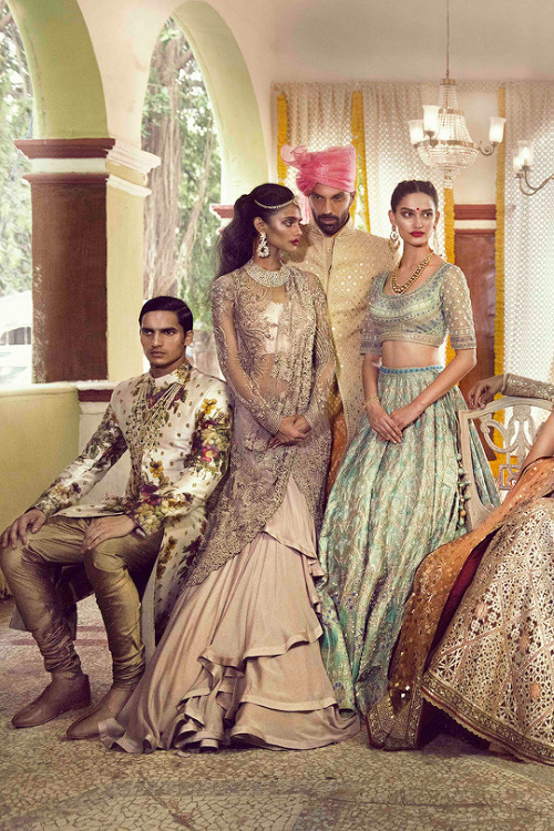 Vogue India - The Wedding Book 2017Photography: Signe VilstrupModels: Manvitha Mallela, Ravyanshi Me