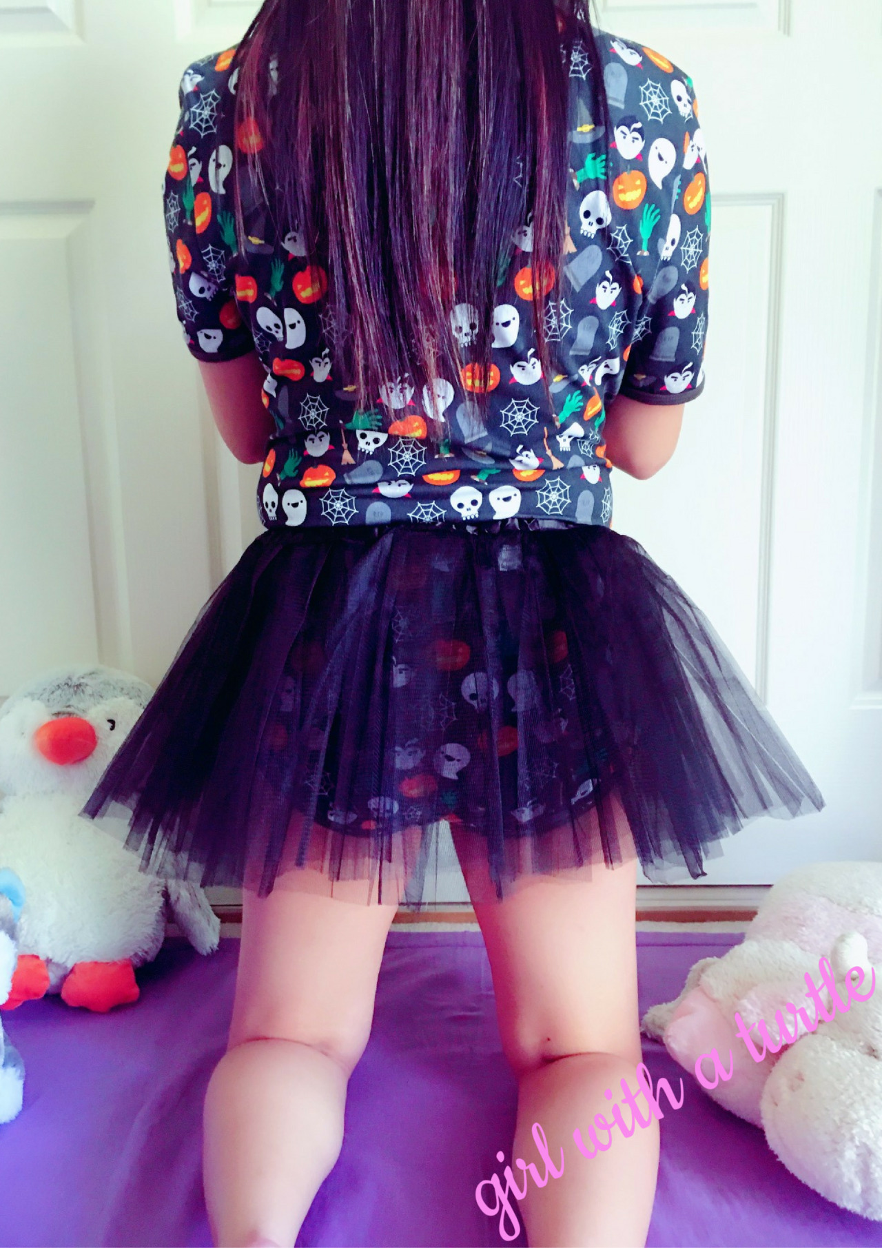 girlwithaturtle:  Black tutu + spoopy pacis from @mistressmagnolia + spoopy onesie