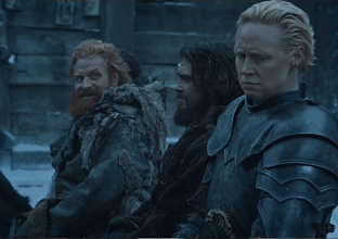 threemoonsareshining:  “I have a beauty waiting for me back in Winterfell.”