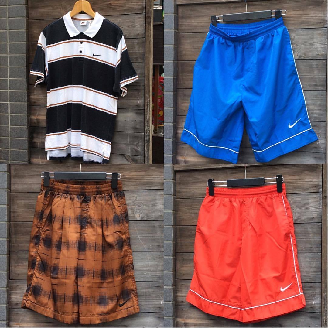 Chameleonwear Nike Agassi 90s Set Up Short Pants Chameleonwear Nike Agassi 90s Set Up Short Pants