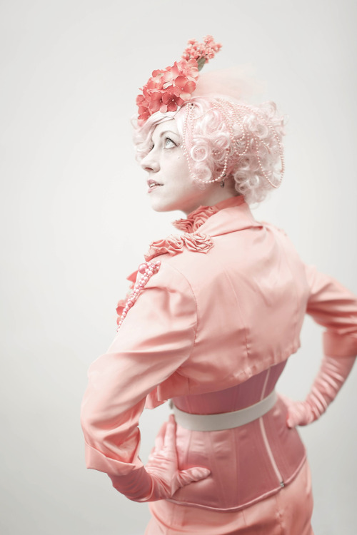 vastderp: jumpingjacktrash: rainbowbarnacle: ceruleancynic: Effie Trinket at Katsucon, all photos by