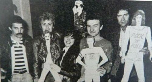 deakys-chesthair: prettyboyroger: Rare Queen pics that I stole from pinterest part 3. Part 1 Part 2 