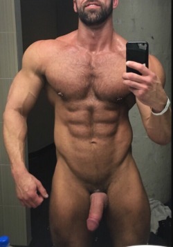 the-perfect-male-ass:  Jeremy Mattern Super hot daddy in Houston, TX.  Instagram: @jumbo_daddy