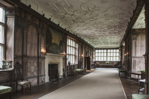 shevyvision: The Tudor period Long Gallery, constructed around 1600 Haddon Hall, Derbyshire, U.K.