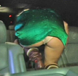 cruzingratiot:  brittnet spears ass cheek panty nip green dress 