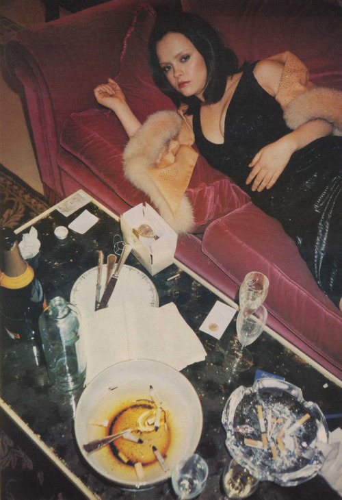maryjopeace:   JUERGEN TELLER | CHRISTINA RICCI | THE CLIENTS | HOTEL RITZ |  W MAGAZINE | MARCH 1999 | STRIP-PROJECT | AUGUST 2017