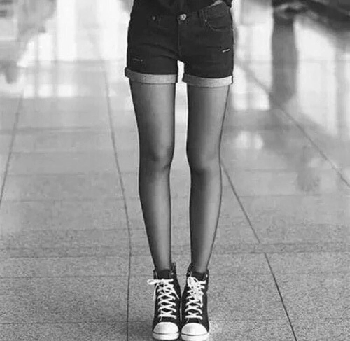 my-melancholy-musical:  Feet Together  Thighs Apart That’s the way To win their