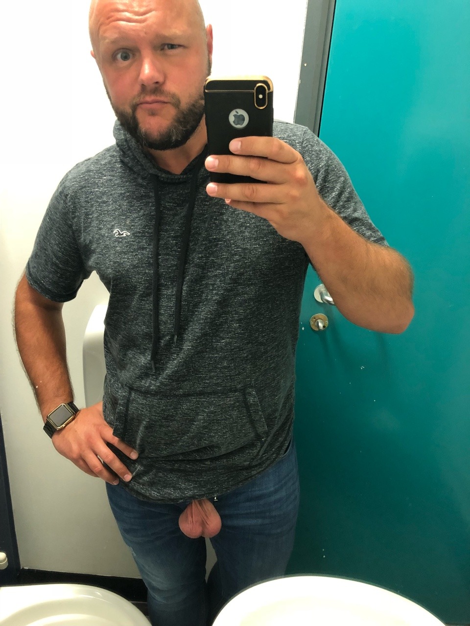 ratsbudspants2:  How’s it hangin guys?