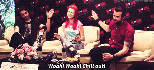 paramoregifs:  Hayley’s reaction when the Interviewer told her that guys find her