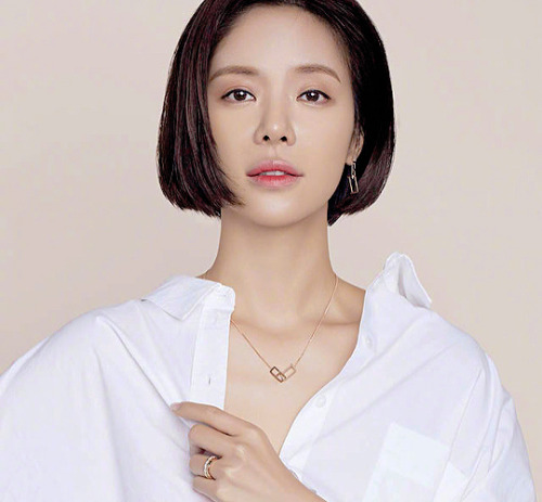 Hwang Jung Eum for Elle ♥ 