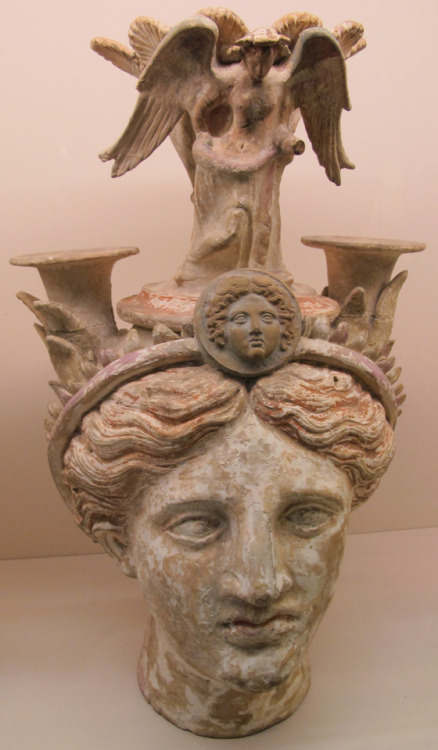 aphroditeinfurs:Ancient Greek askos (pot) in the shape of a woman’s head, crica 270-200 BC