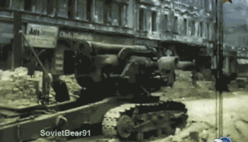 enrique262:203 mm M1931 (B-4) soviet heavy howitzer during the Battle of Berlin, used to terrifying 