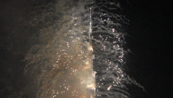 messymsy:  burj khalifa fireworks on the