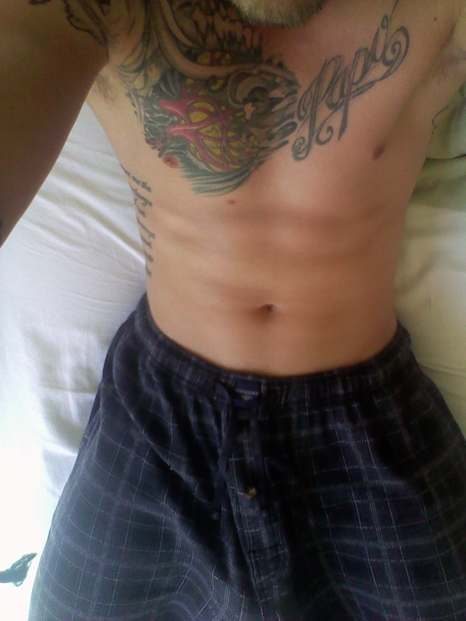 straightboyselfpics:  Kevin Gentle and kind, Kevin believes the way to a girls heart