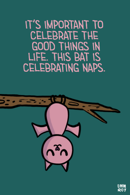 positivedoodles:Bat requested by readsirresponsibly on my patreon[Drawing of a purple bat hanging up
