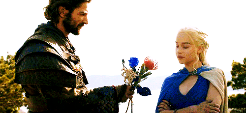 amusementforme:ok michiel huisman is everywhere i look.and i like it.(not my gifs)