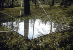 ortut:Kristín Reynisdóttir - Endurkast/Reflection Instalasion, 1996