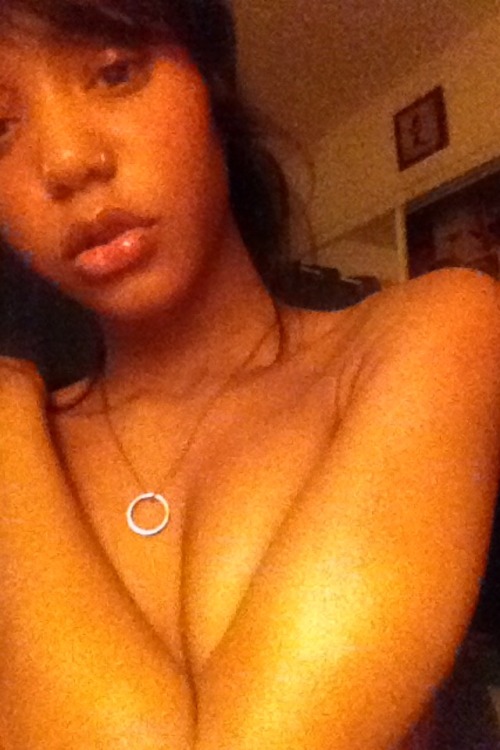 thelovelybones124:  onlyloveisblackwomen:  source: http://thelovelybones124.tumblr.com/  So where the fuck did this come from ? Lol