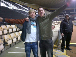 direct-news:    dcfc_flagman: “Oh dear lad! @NiallOfficial”        