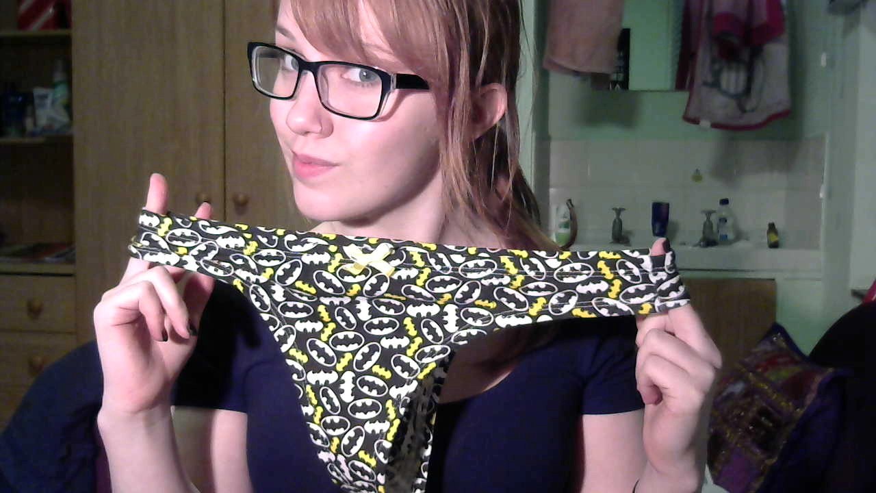 savingthrowvssexy:  MiaPetite showing her Bat-Thong.
