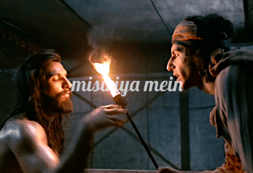 Ranveer Singh & Jim Sarbh | Padmaavat    ↳binte dil misiriya mein         pesh hai kullu shabaab