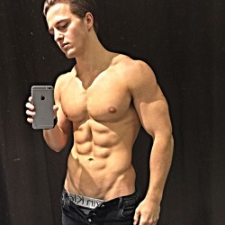 lumbrjax:  Instagram user @thomas_keal http://ift.tt/1Vq2AuW