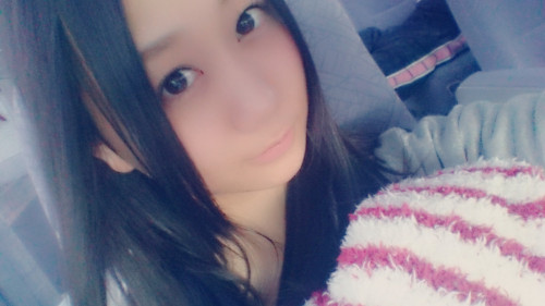 masssterchief:  Furuhata Nao 15/04/10 Google+ Post English Translation22:32こんばんは。Good evening携帯がついに壊れまして…充電ができなくなっちゃったの(;_;)My phone finally broke…I can’t seem to charge it(;_;)もしかしたら、しばらく、更新できないかもしれません(;_;)ProbablyI