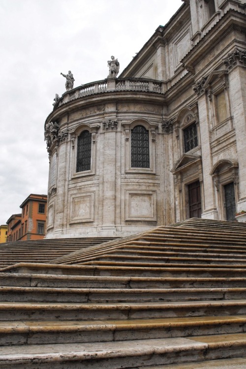 Abside e scale, basilica di Santa Maria Maggiore, Roma, 2009.