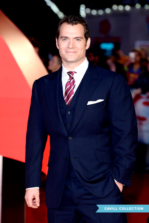  Henry Cavill on the Red Carpet at the London Premiere of Batman v Superman