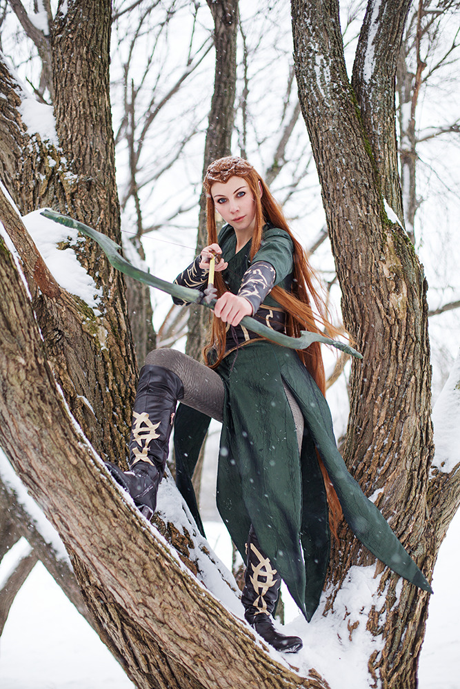 cosplayfanatics:  Tauriel Cosplay By Fiora-solo-top Follow cosplayfanatics.tumblr.com for