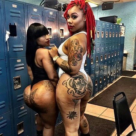 bootystream:  Do it Now! Follow @nodramajuscommas &amp; @pretty_sonny 💜 by