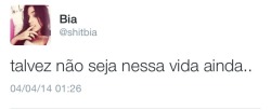 naipedfelina:  qdurona:  Mas você ainda vai ser a minha vida  Sem ter mais mentiras pra me ver   Sem amor antigo pra esquecer