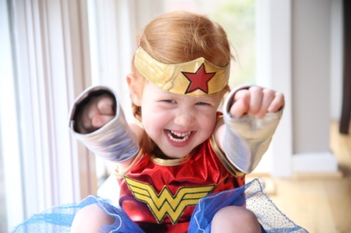 girlslovesuperheroes:Amanda says, “My daughter Olivia is 4.5 years old and she is obsessed wit