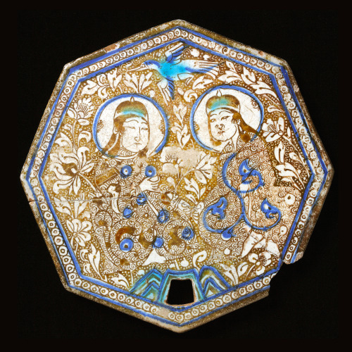 Fritware tile painted in blue and in luster over an opaque, white glazeIran, Kashan; 13th centuryDia