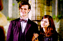 lesliebensgone-blog:  Just for the hell of it, let me save you. 