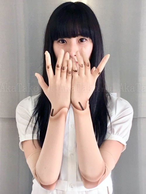 Ball Jointed Doll Gloves By Tableaux/Koh Ueno.