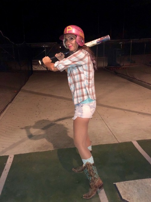 transparentfantasy: Slugging in pantyhose!