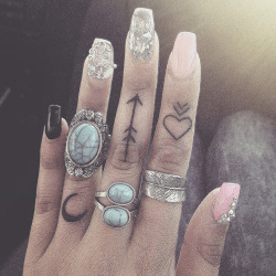 girlyplugs:  .