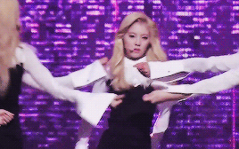 lisafire: happy birthday, bae joohyun ♡
