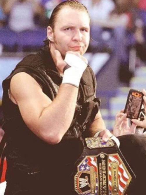 sabrina1982:  @cravinsomeraven @ambrosegirl0408 @alisharay83 @12roundsofambrose @jellybelly30 @sortofgetit @awesome-ambrose-world @thenighttimemusings @moxismymuse @blackreign @elmacdc44 @carolinasunshine9192 DEAN ❤️ 