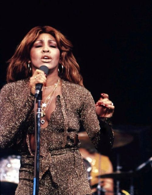  Tina Turner performing on Don Kirshner’s Rock Concert - Aired: March 12, 1976 