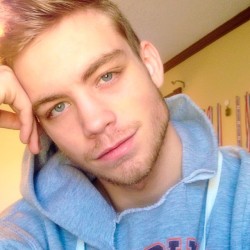 sprinkledpeen:  The hotness of Dustin McNeer