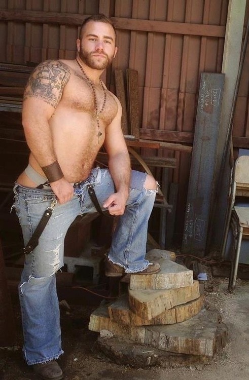 bottombearcub:  Out of all the guys I’ve seen on Tumblr, I think model Chad Wick