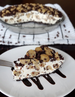 sweetoothgirl:  Chocolate Chip Cookie Dough