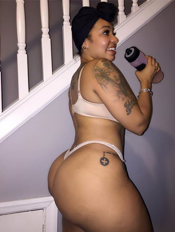 Dem Short Thickk Girls