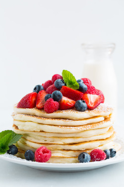 do-not-touch-my-food:  Buttermilk Pancakes