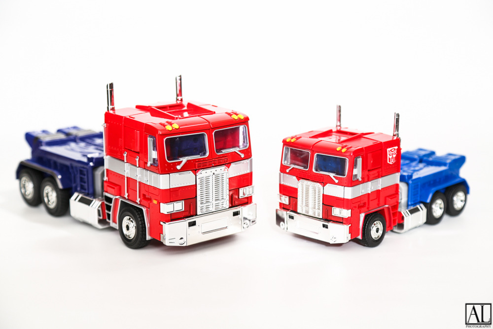 Side by side comparison of MPP10 and MP10 Optimus Prime