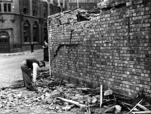 Damage during the Liverpool Blitz:Liverpool, Merseyside (September 1st, 1940).A street shelter in a 