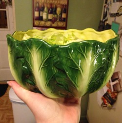 fitandsweaty:  alifelongromance:  I am eating salad out of a giant lettuce bowl. My life is complete.  omg i need this in my life