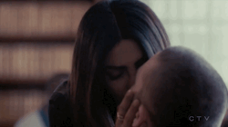 Voir un profil - Taylor Veena Foster Tumblr_olpoq48qhT1reeh25o7_250